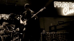 Aeon Blue at Famous Pub - Bryan