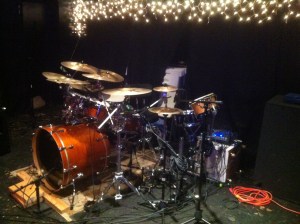 Taye kit on Famous Pub stage - 1